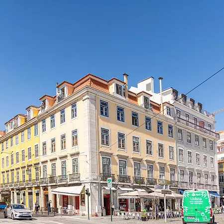 Апартаменты Downtown Seaview *