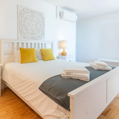 Downtown Seaview Apartament