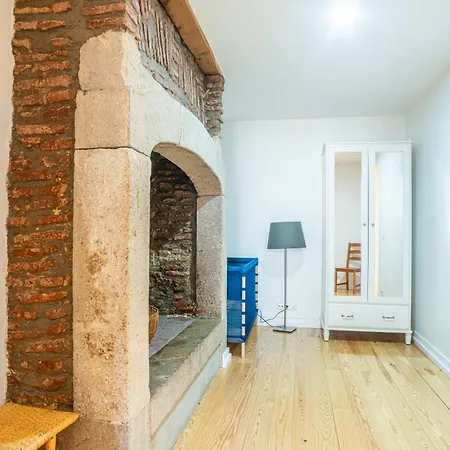 Downtown Seaview Apartment *